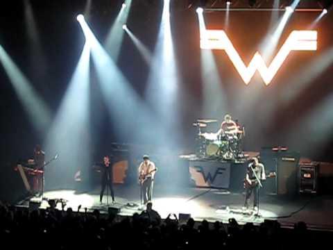 Weezer feat. Rachel Haden - I Just Threw Out the Love of My Dreams thumbnail