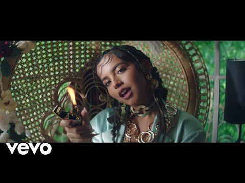 Isabela Merced, Danna Paola - Don't Go thumbnail
