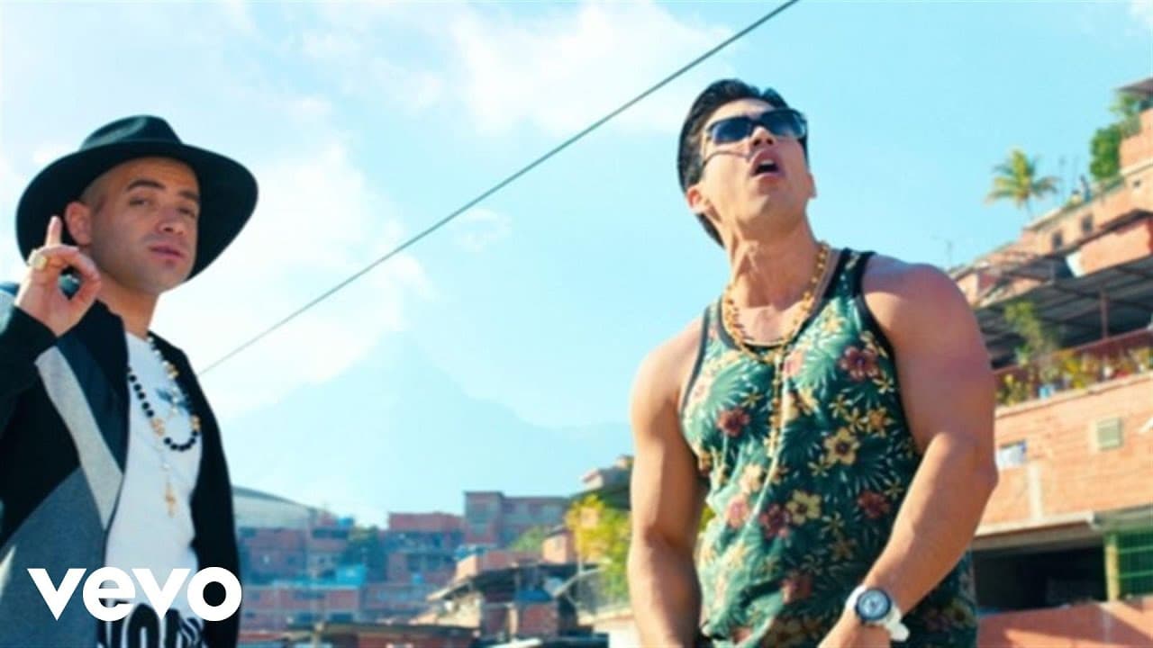 Chino & Nacho - Me Voy Enamorando (Remix) ft. Farruko