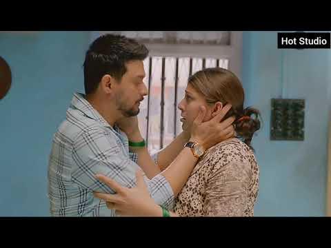 tejaswini pandit and swapnil joshi sexy kiss samantar thumbnail
