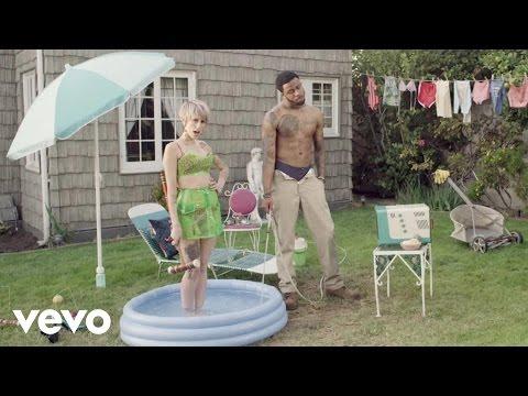 DEV - Kiss It (Explicit Version) ft. Sage The Gemini thumbnail