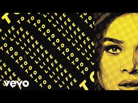 Hailee Steinfeld - Back to Life (from Bumblebee - Official Lyric Video) thumbnail