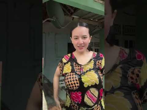 KIM OCHI BERLIAN LIVE HUJAN HUJANAN thumbnail