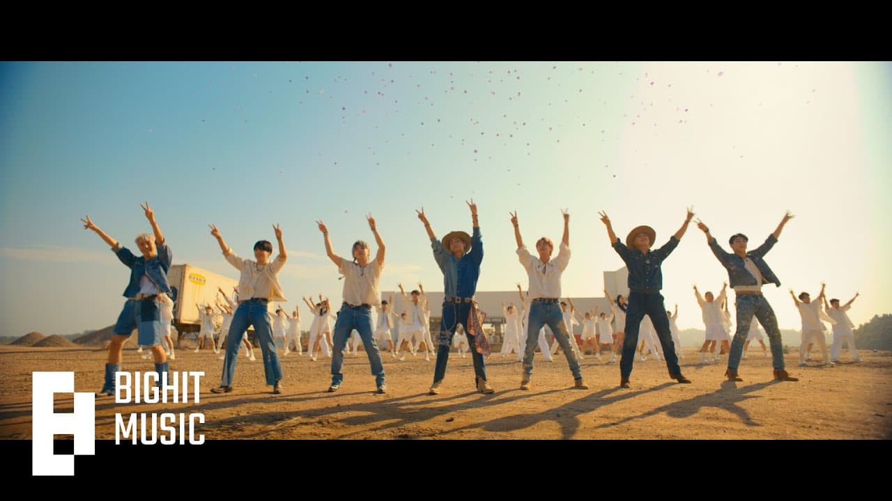 BTS (๋ฐฉํ์๋
๋จ) 'Permission to Dance' Official MV