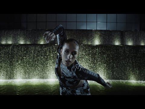 Tiësto - 10:35 (feat. Tate McRae) (Official Music Video) thumbnail