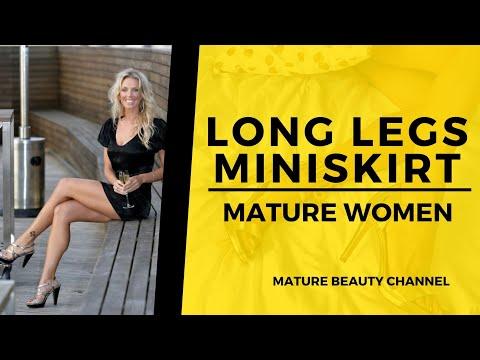 Natural Older Women Over 50 in Short Skirts with Long Legs / Top 10 Mature Women thumbnail
