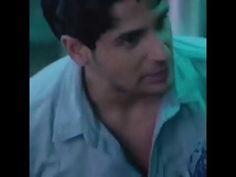 Sidharth Malhotra Sucks Jacqueline Fernandez's hot boobs thumbnail