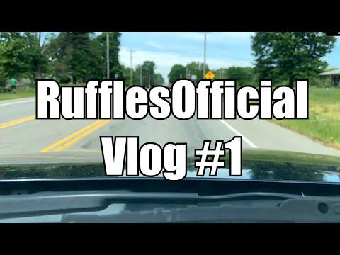 YOUTUBE PLAY BUTTON UNBOXING & BLOXY COLA! RufflesOfficial Vlog #1 thumbnail