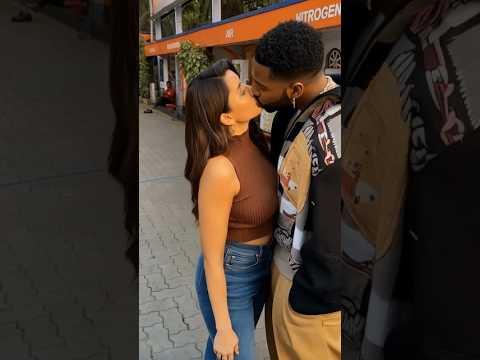 "😍 Nora Fatehi & Jason Derulo 🔥 Passionate Kiss 💋❤️ #vairalshort " thumbnail