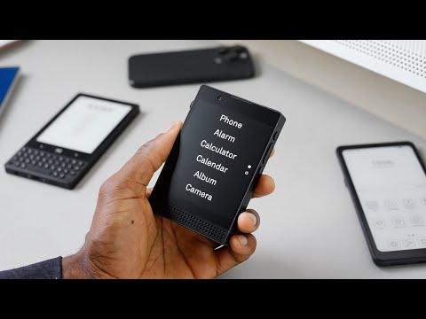 I Have A Problem with the Light Phone III thumbnail