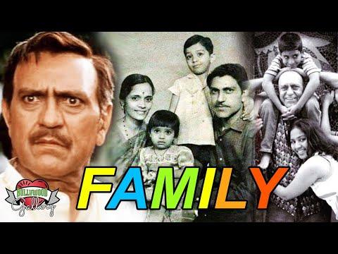 Amrish Puri Family With Parents, Wife, Brother, Son, Daughter & Grandchildren thumbnail