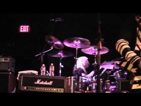 Stryper   Marching Into Battle Live in Poughkeepsie thumbnail