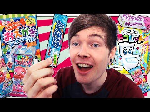 TRYING JAPANESE CANDY!! thumbnail