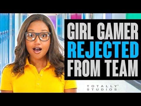 GIRL GAMER Rejected by Boy’s Gaming Team for Fortnite. The Ending is a Surprise. Totally Studios. thumbnail