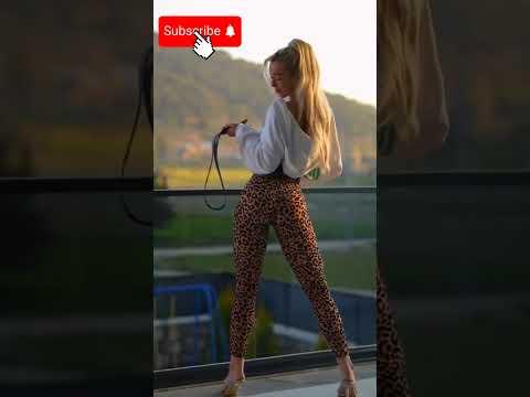 Mulheres Gostosas 🍑 Gatas Sexy 😍 thumbnail