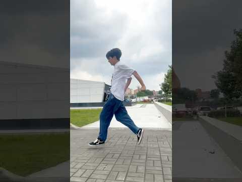 Let’s learn slick back together🏃#slickback  #tutorial thumbnail