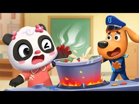 Don't Play in the Kitchen  | Police Cartoon | Safety Tips for Kids | Kids Cartoon | BabyBus thumbnail