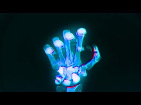 Luna - Waste My Life [Official Lyric Video] thumbnail