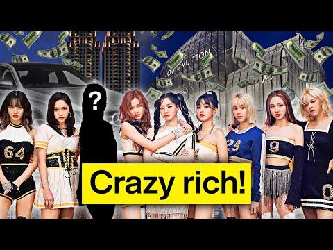 Who Is The Richest Member In TWICE? (2023 UPDATE) thumbnail