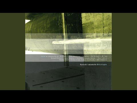 World Citizen (Taylor Deupree Remix) thumbnail