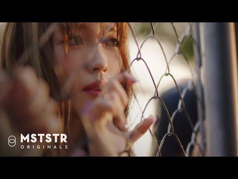 Billlie | 'RING X RING' M/V thumbnail