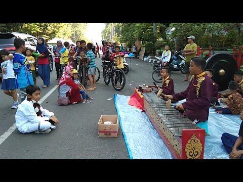 SUCI DALAM DEBU !! INSTRUMENT OKLIK - KANGEN SUASANA RAMAI CAR FREE DAY (CFD) KOTA BOJONEGORO thumbnail
