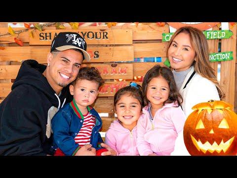 THE ACE FAMILY HALLOWEEN SPECIAL! thumbnail
