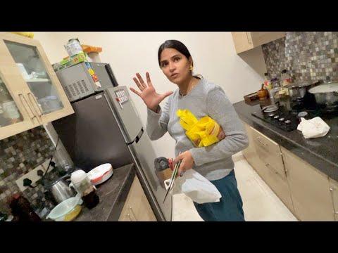 Mushkil se Mota Chooha Fasaya thumbnail