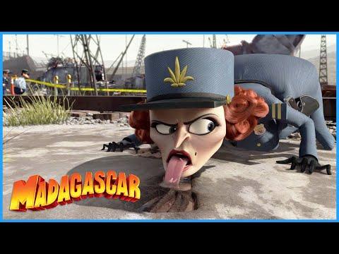 DreamWorks Madagascar | Captain Dubois is On a Hunt | Madagascar 3:  Europe's Most Wanted thumbnail