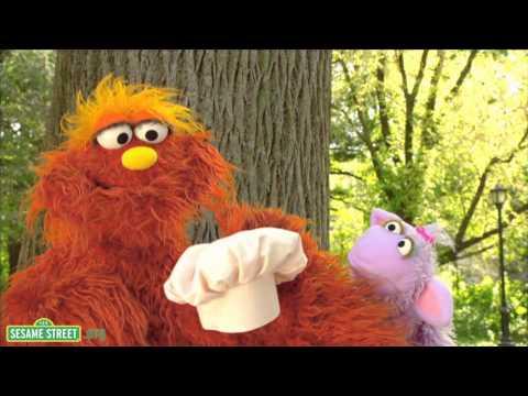Sesame Street: Cooking School | Murray Had a Little Lamb thumbnail