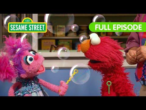 Elmo and Abby’s Bubble Fun | Sesame Street Full Episode thumbnail