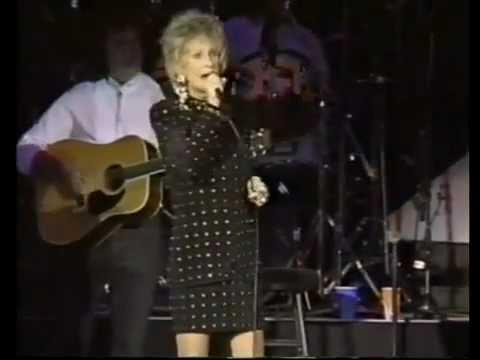 TAMMY WYNETTE - APARTMENT #9 thumbnail