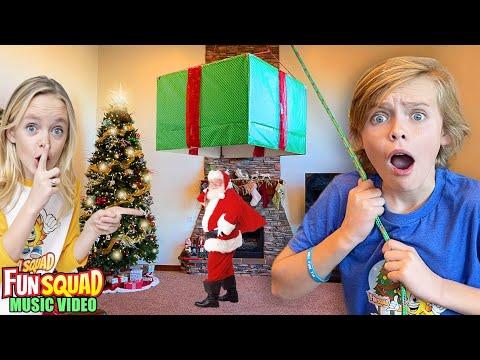 Gonna Catch Santa! (Official Music Video) The Fun Squad Sings on Kids Fun TV! thumbnail