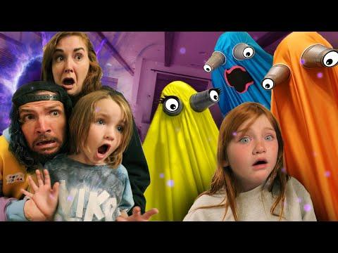 RAiNBOW GHOSTS 3 - new BABY ORANGE ghost!! Adley & Dad Save Mom then Escape the Purple Portal House thumbnail