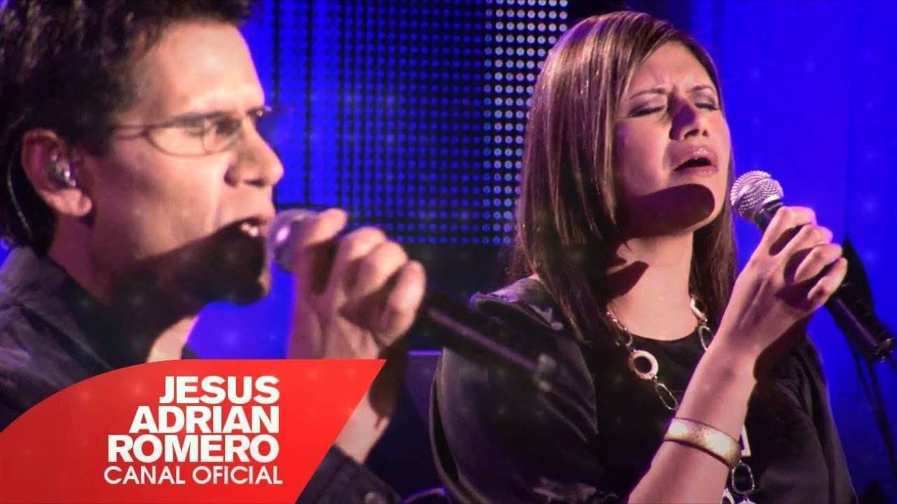 Jesรบs Adriรกn Romero, Marcela Gรกndara - Tรบ Estรกs Aquรญ (Video Oficial)