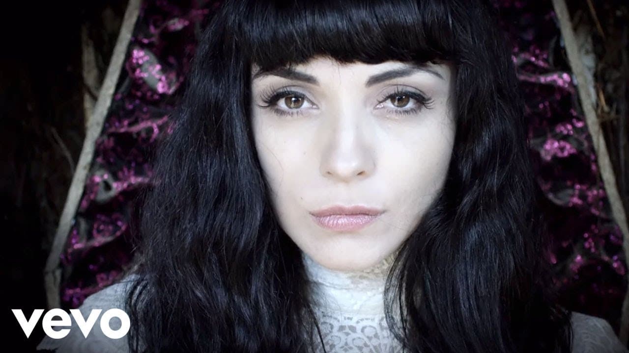 Mon Laferte - Tu Falta De Querer